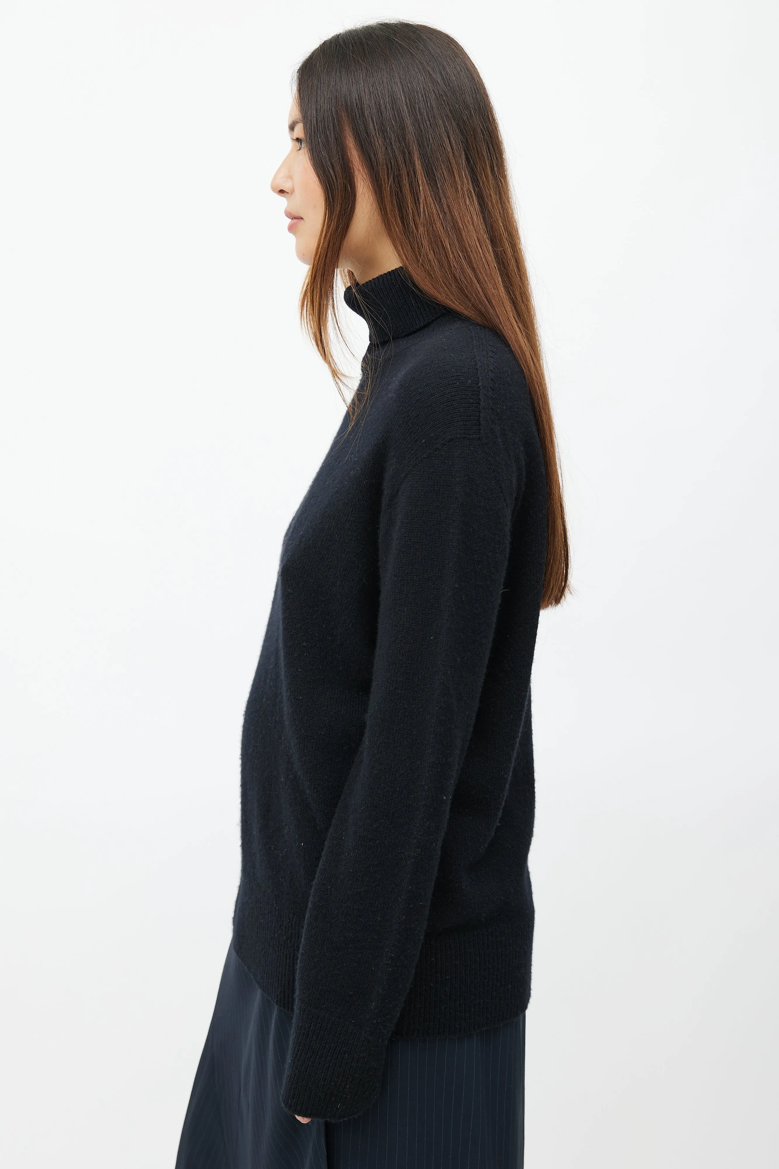 Black Wool Knit Turtleneck