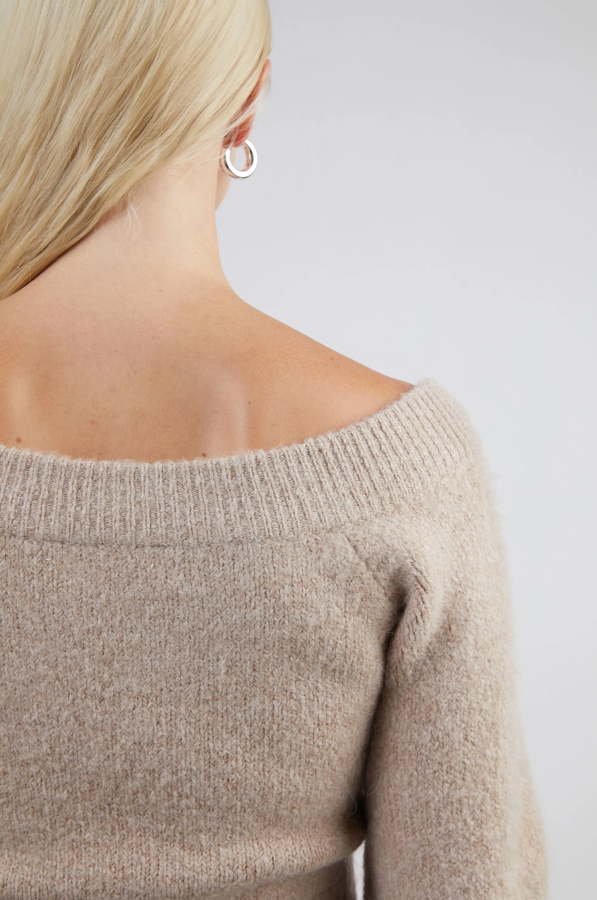 CROPPED WIDE NECKLINE SWEATER