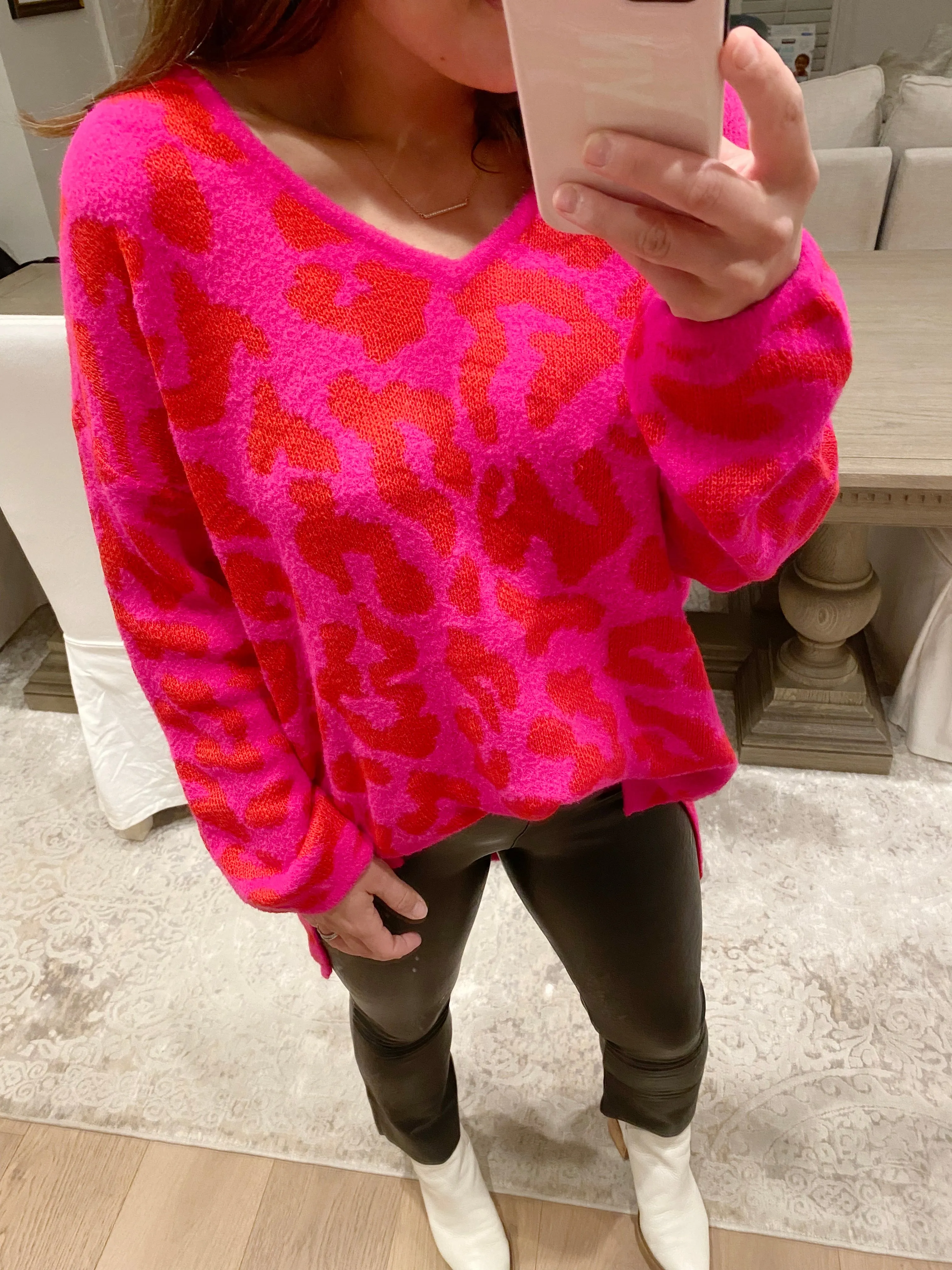 Hot Pink/Red Leopard Print Knit Vneck Sweater