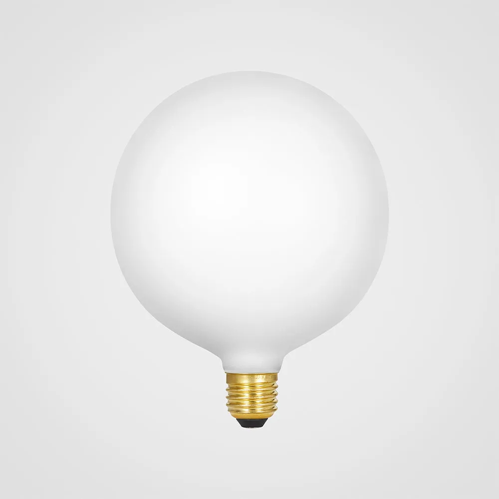 Sphere IV E26 Dim-to-Warm LED Bulb