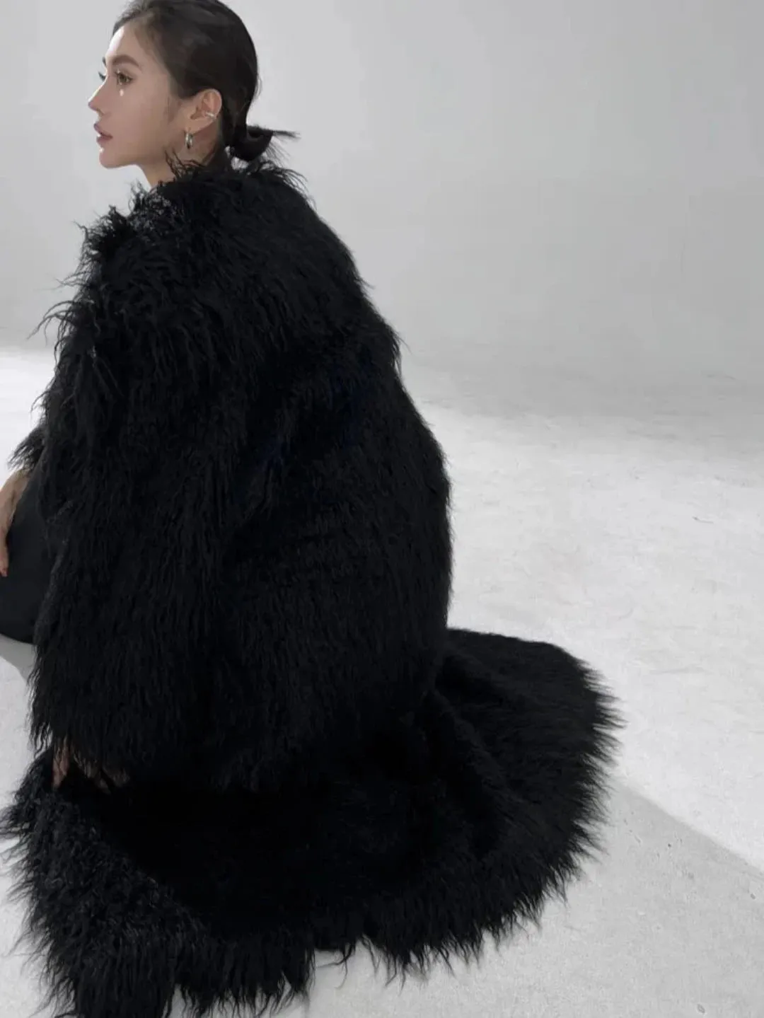 Women's Long Shaggy Faux Fur Coat Jacket